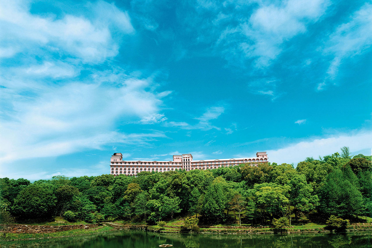 남유럽풍의 호텔 세키아 리조트 전경